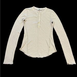 Zenana Henley Top Size Small Oatmeal Long Sleeve Silver Snap Button Closure